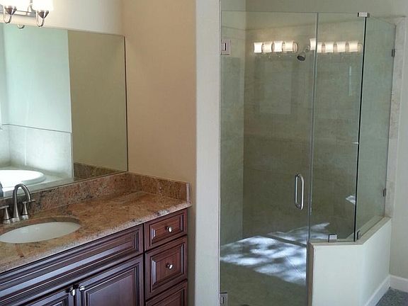5th image of 9337 Deer Creek Dr