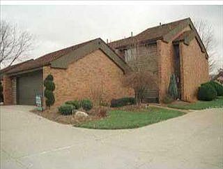 1st image of 502 Greenbriar Dr
