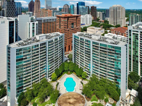 44 Peachtree Pl NE #626, Atlanta, GA 30309