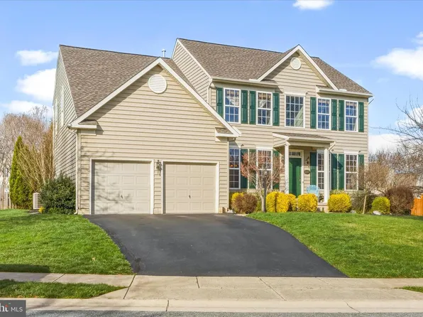 1707 Canal Run Dr, Point Of Rocks, MD 21777