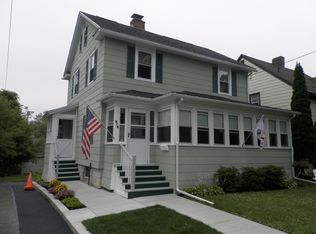212 Plymouth Dr, Syracuse, NY 13206