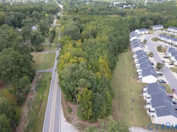 15001 Harrowgate Rd #A, Chester, VA 23831