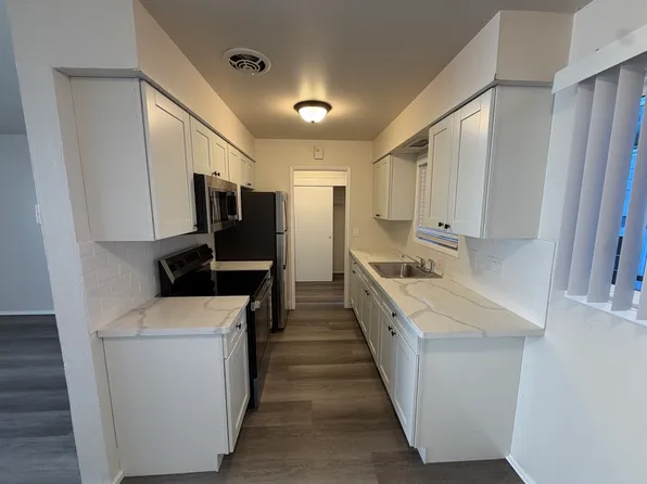 311 Lester, 311 Lester Ave #10, Oakland, CA 94606