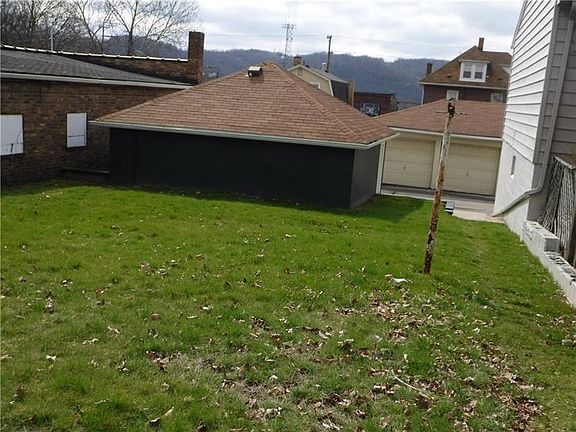 2nd image of 1513 Lenz Ave