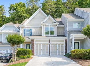 290 Parc View Ln, Holly Springs, GA 30188