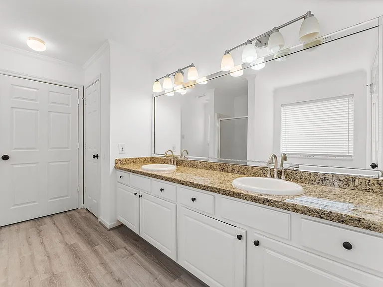 351 Fantasy Ln — Photo 17