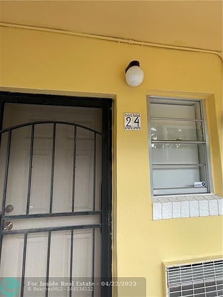 1st image of 20200 NE 27th Ct APT 24