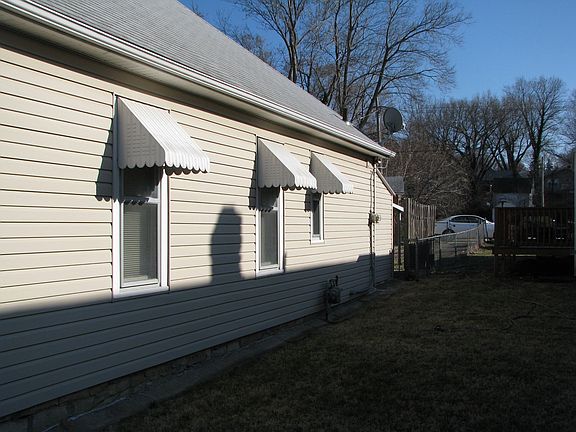 awnings-west side 