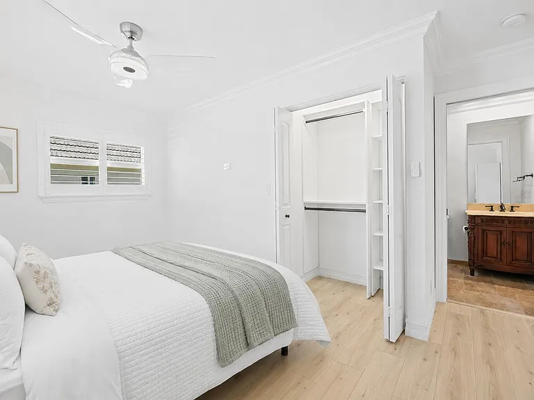 1105 Bel Air Dr #C — Photo 12
