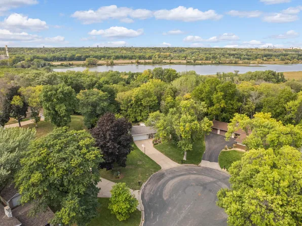 10708 27th Ave S, Burnsville, MN 55337