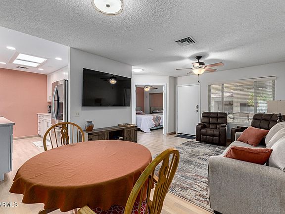 5th image of 14300 W BELL Road #117