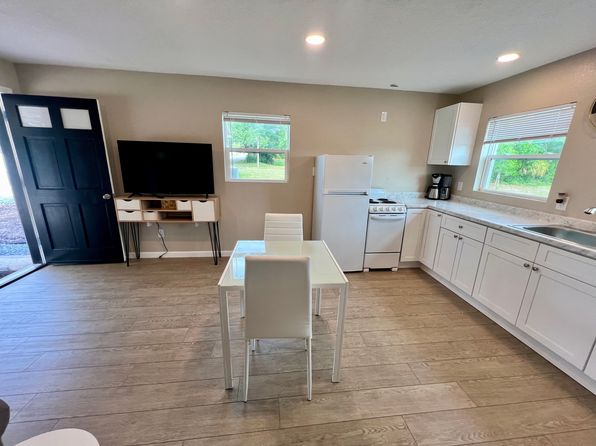 2390 Junior St #B, Orange City, FL 32763