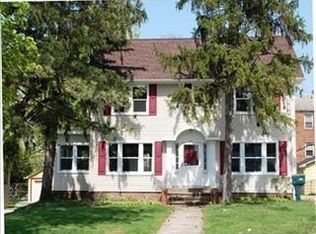 3431 Milverton Rd, Shaker Heights, OH 44120