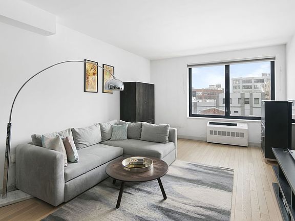 2nd image of 2145 44th Dr APT 4B
