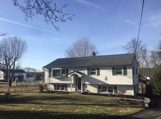 3 Ames Rd, Mahopac, NY 10541