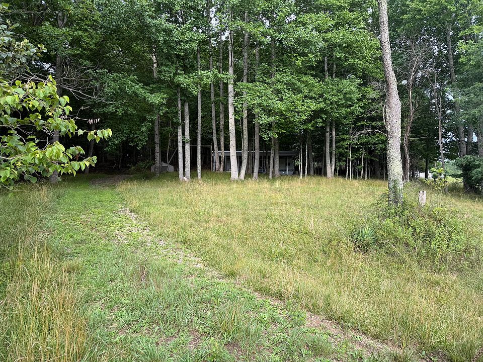 1st image of 1501 Woods Gap Rd SE