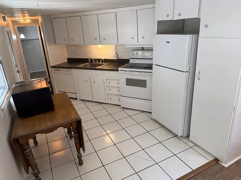 3200 S Nova Rd #24 — Photo 9