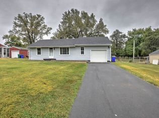 4315 E Cantrell St, Decatur, IL 62521