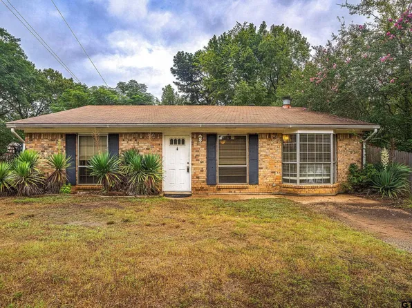 301 E Maple St, White Oak, TX 75693