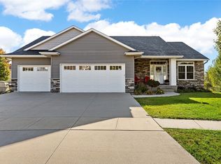 1815 Boyson Ct, Marion, IA 52302