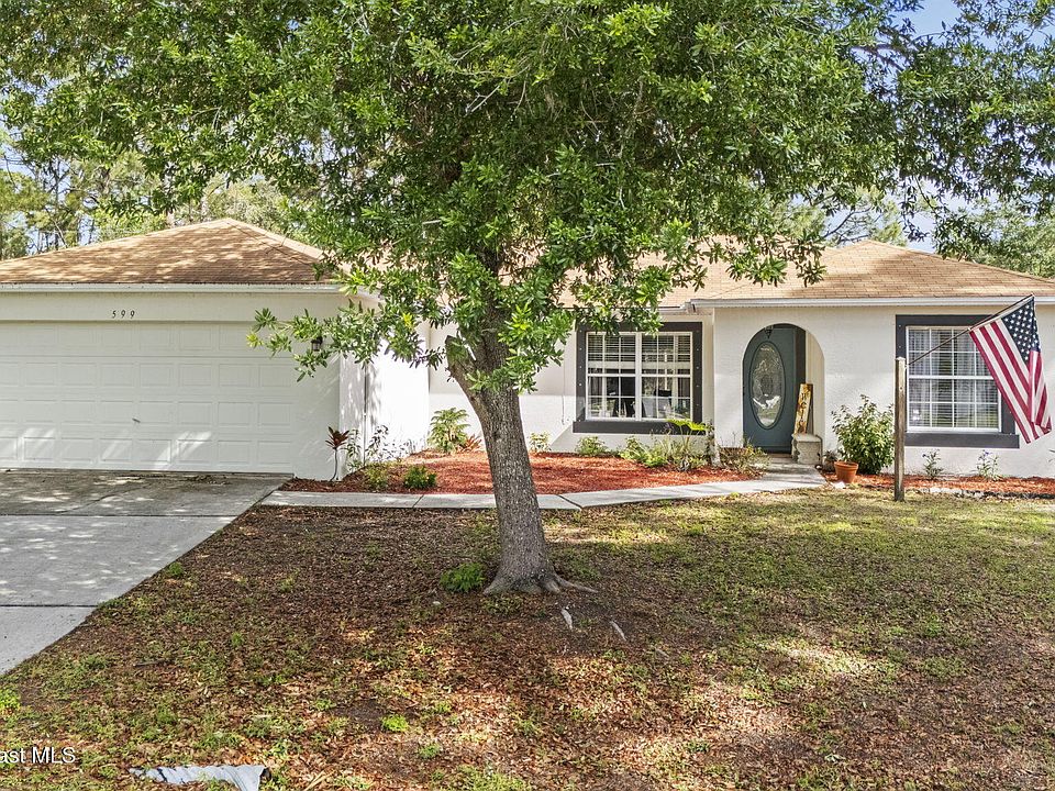 1st image of 599 Fiji Ct NW