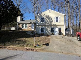 3176 Pritchards Point, Douglasville, GA 30135