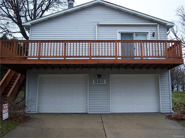 1st image of 380 Woodlake Dr