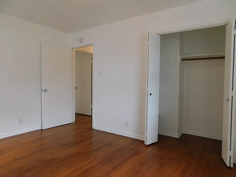 1100 Estes Dr — Photo 15