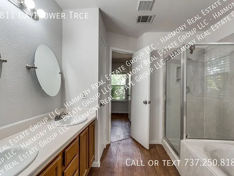 1811 Dayflower Trce — Photo 14