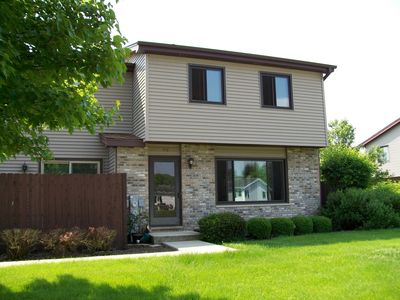 416 Circlegate Rd #416, New Lenox, IL, 60451