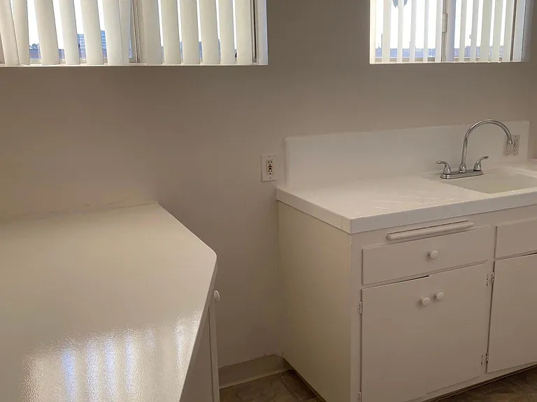 3610 Emerald St #18 — Photo 6