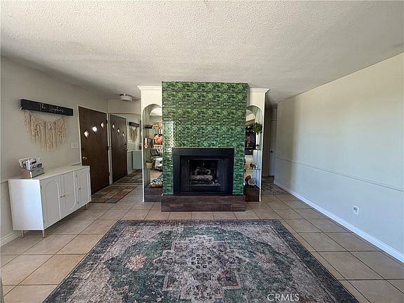 4th image of 32038 Crystalaire Dr