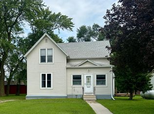 101 Center St, Ostrander, MN 55961