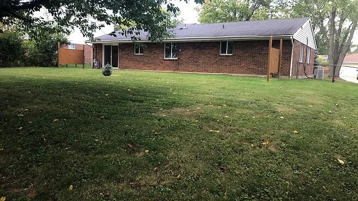 4900 Scothills Dr — Photo 7