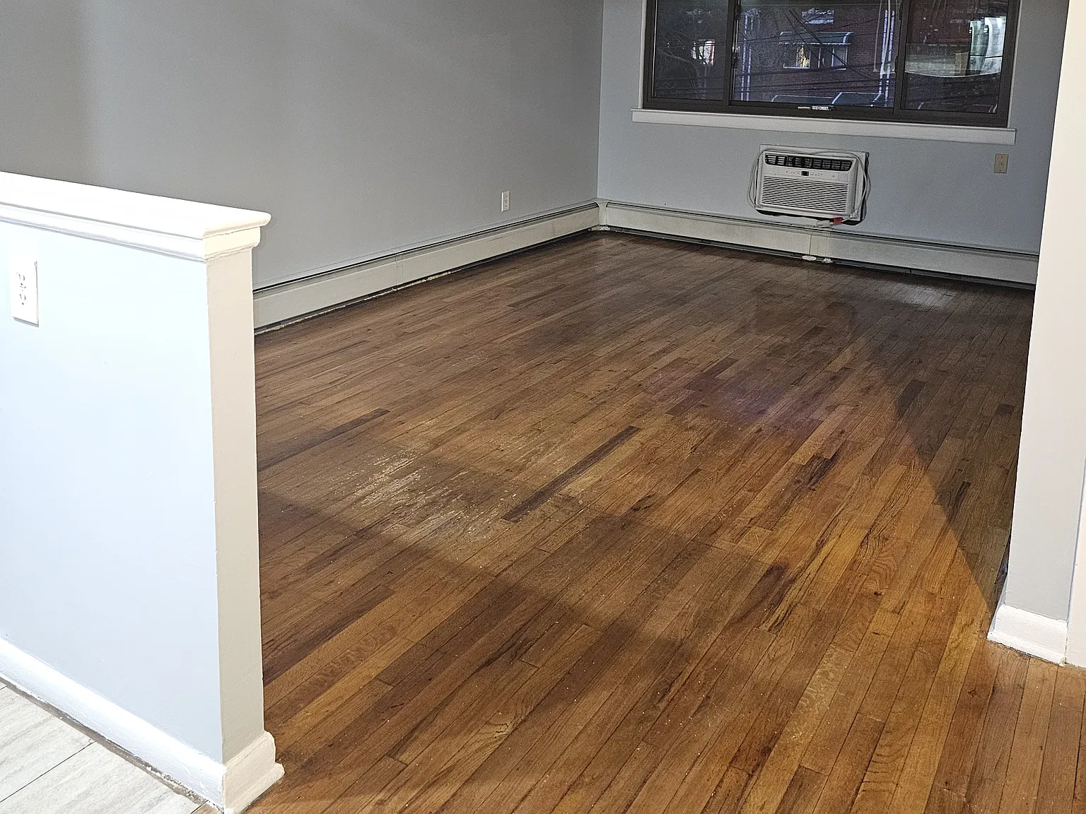 3 bed, $3,532 — Photo 1