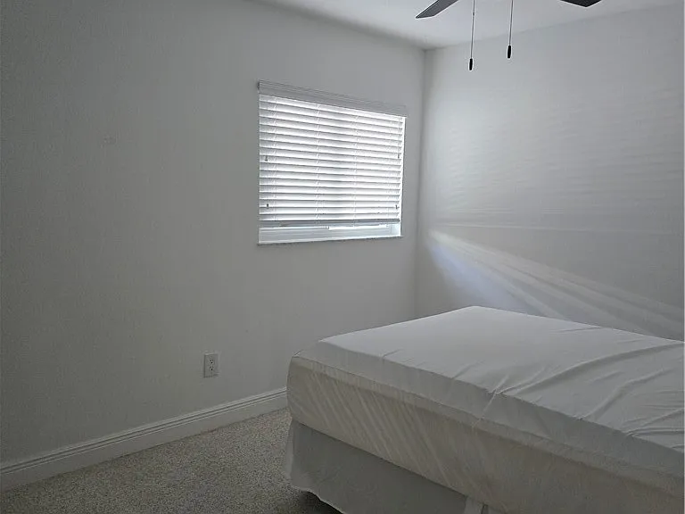 2136 SE 8th Ave — Photo 22