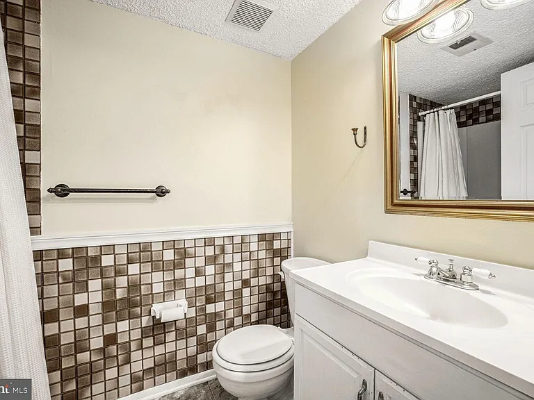 995 Heather Ridge Dr #D-4D — Photo 13