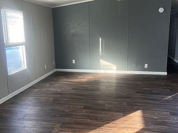 2nd image of 1420 Windsurf Way