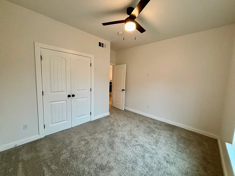 5114 Stoneridge Dr — Photo 26