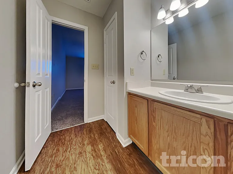 8623 Robin Run Way — Photo 8