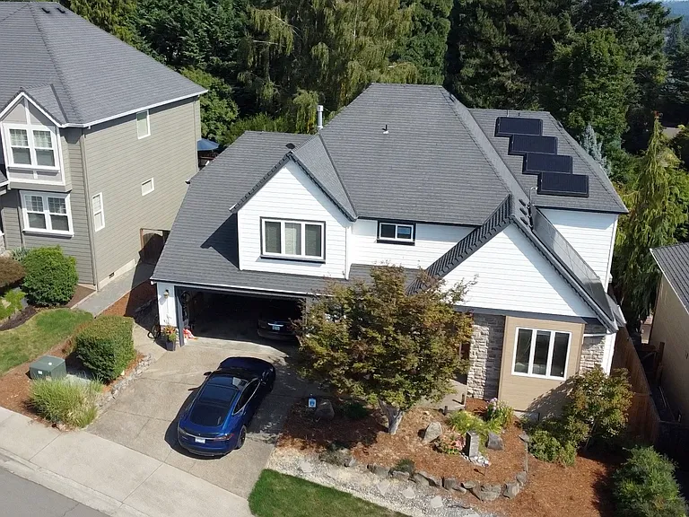 10504 SW Naeve St — Photo 2