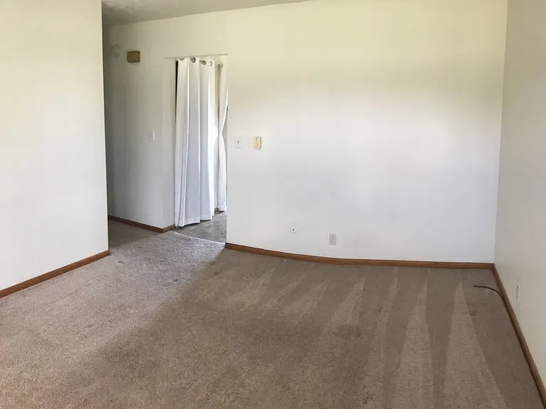 393 Buena Vista Rd — Photo 5