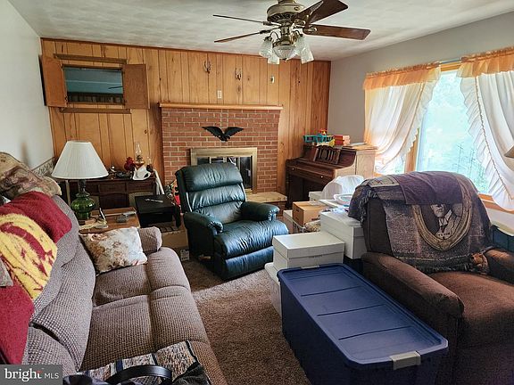 5th image of 4309 Old Fields Rd