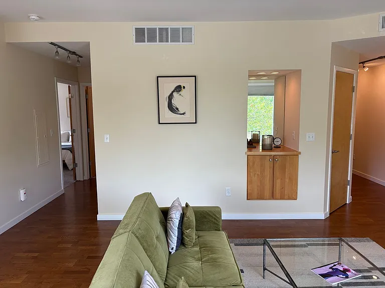 4730 Holiday Dr #201 — Photo 20