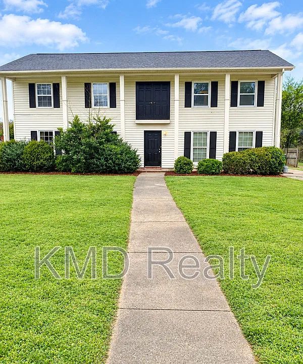 7303 Cormwell Ln