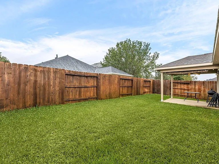 26542 Marble Point Ln — Photo 32