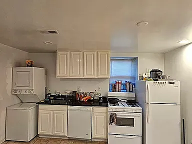 2 bed, 1000 sqft, $1,600 — Photo 4
