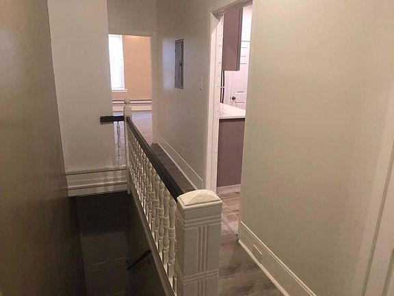 4th image of 671 N Brooklyn St #2