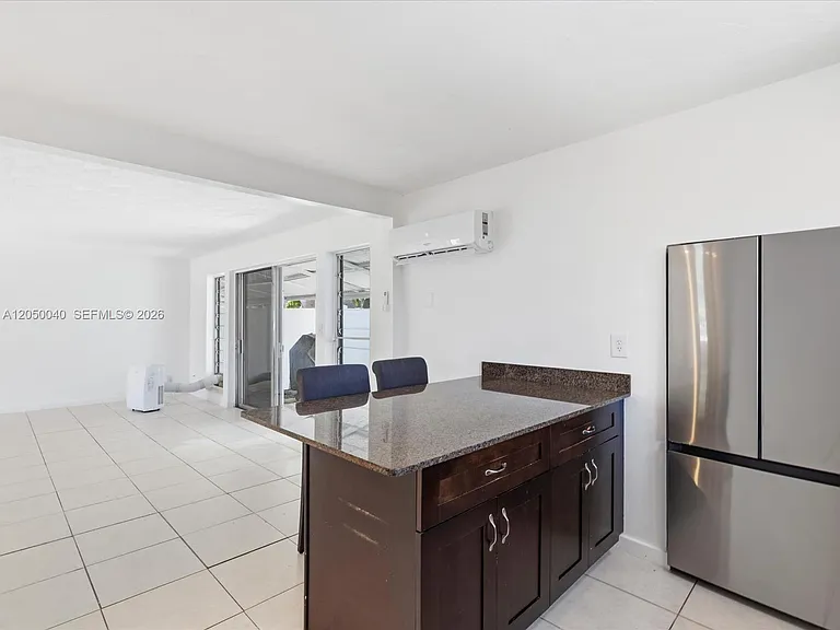 2513 NE 33rd Ave #1-2 — Photo 18