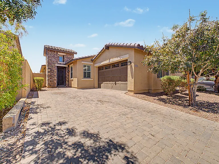 19723 W Heatherbrae Dr — Photo 3